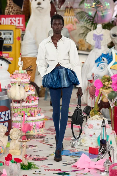 Look 22
